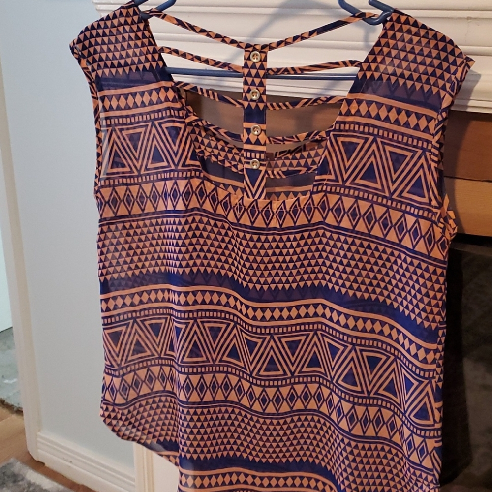 Sheer blouse - Picture 3 of 3